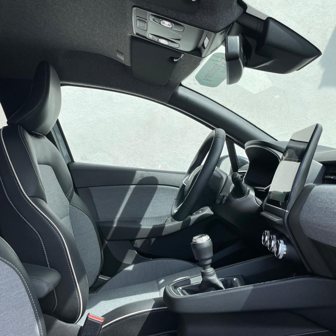 Renault Clio TECHNO TCE  foto 8