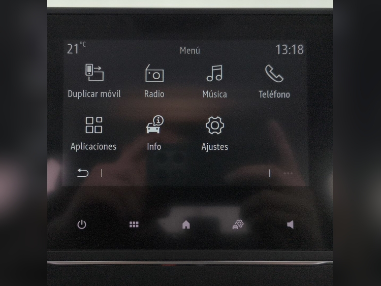 Renault Clio TCe Intens  foto 18