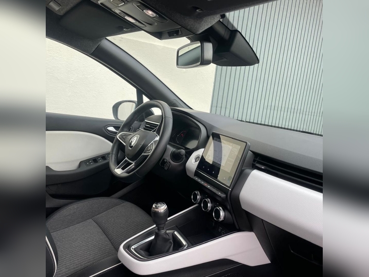 Renault Clio Blue dCi Techno 74kW foto 18