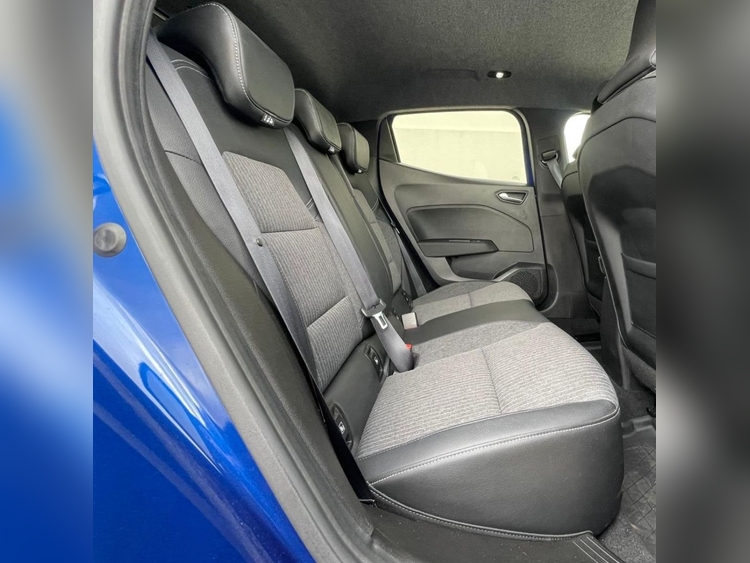 Renault Clio Blue dCi Techno 74kW foto 21