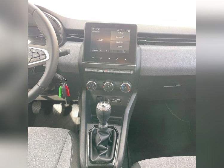 Renault Clio TCe Evolution 67kW foto 9