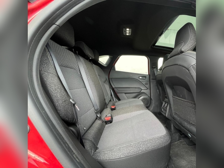 Renault Captur  E-TECH Híbrido Evolution 105kW  foto 10