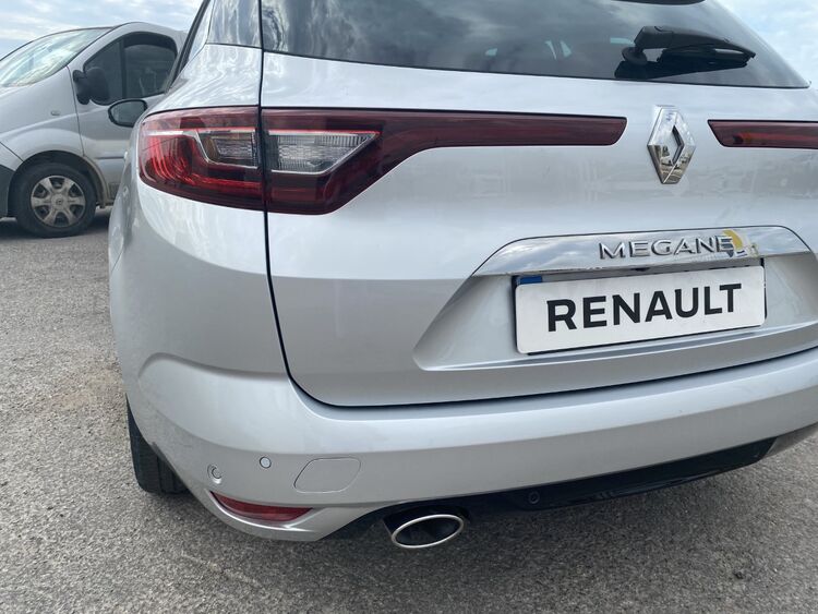 Renault Megane Sport Tourer híbrido enchufable  foto 4