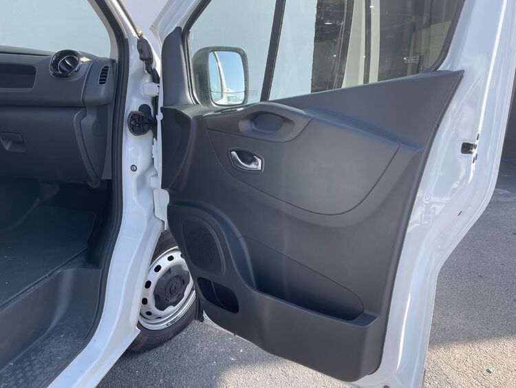Renault Trafic  foto 15